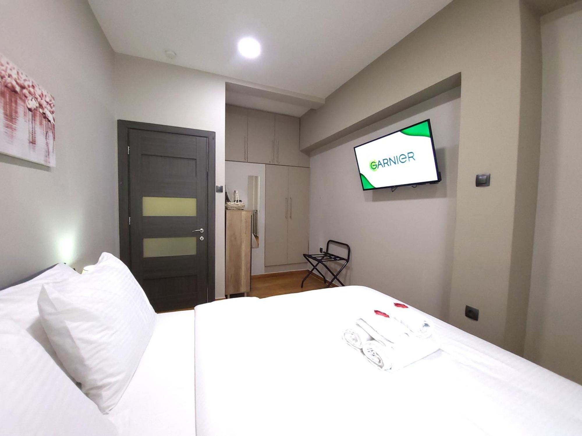 “Zeus”, Stylish Luxury Business Suite In The Heart Of Athens. Kültér fotó