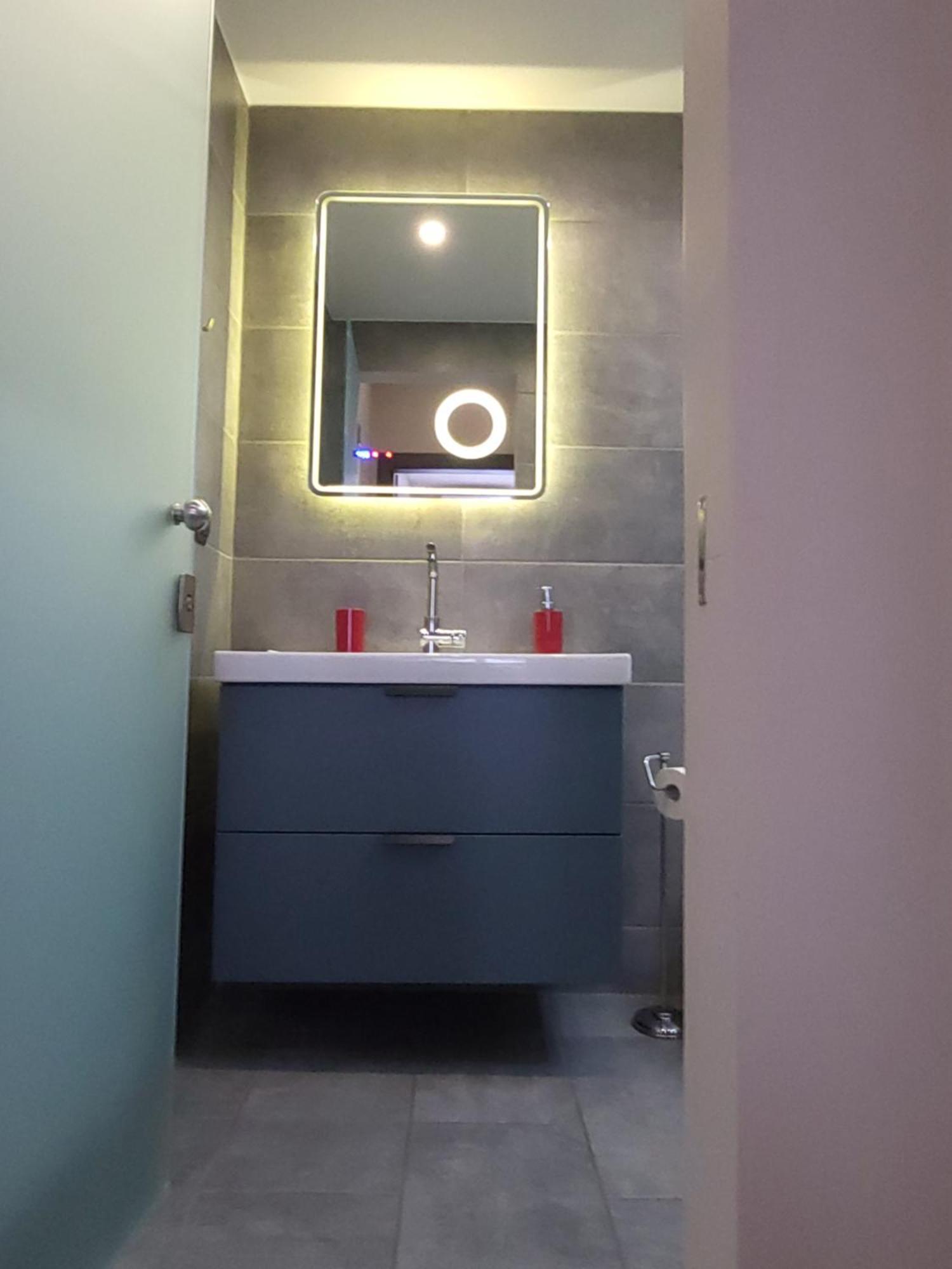 “Zeus”, Stylish Luxury Business Suite In The Heart Of Athens. Kültér fotó