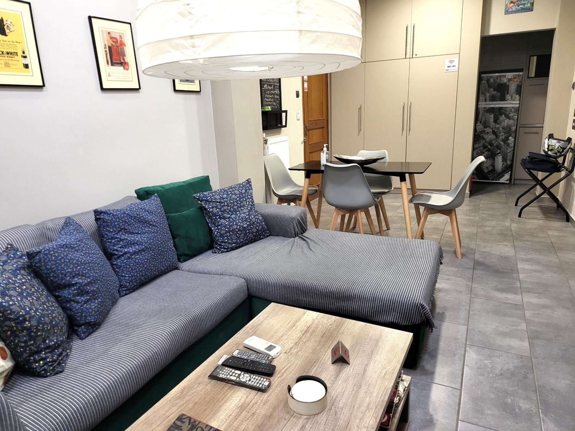 “Zeus”, Stylish Luxury Business Suite In The Heart Of Athens. Kültér fotó